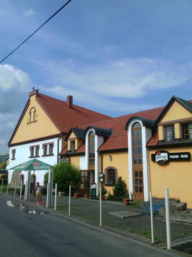 Penzion Patak Kamyk nad Vltavou Exterior foto